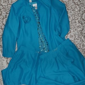 ALLISON WOODS 4piece suit